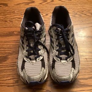 Brooks Glycerin 8